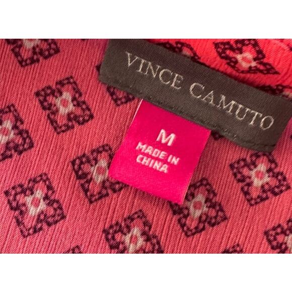 Vince Camuto Medium Dark Pink Pattern Blouse Flowy Sleeves 100% Polyester - Picture 3 of 7